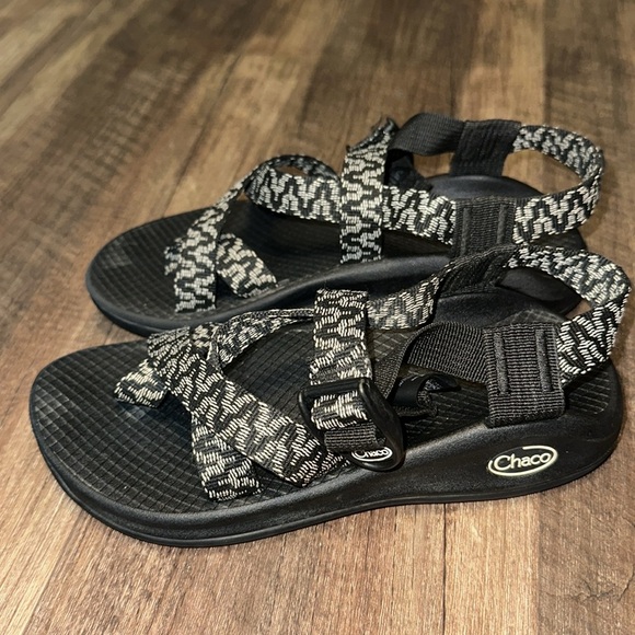 Chaco Sandals Womens Size 5 - Picture 3 of 5